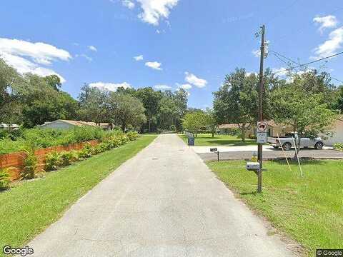 Poinsettia Ln, Deland, FL 32724