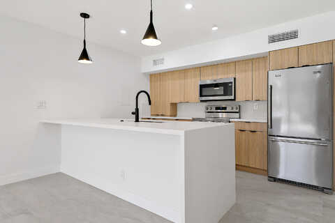 E Palm Canyon Drive #115, Palm Springs, CA 92264