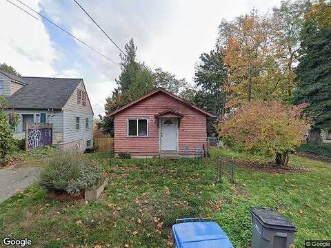 N Wycoff Ave, Bremerton, WA 98312