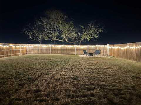 Janice Rd, Taylor, TX 76574