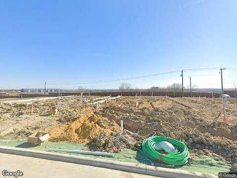 Mint Hill Dr, Fort Worth, TX 76108