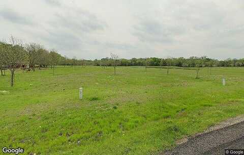 E Fm 902, Howe, TX 75459