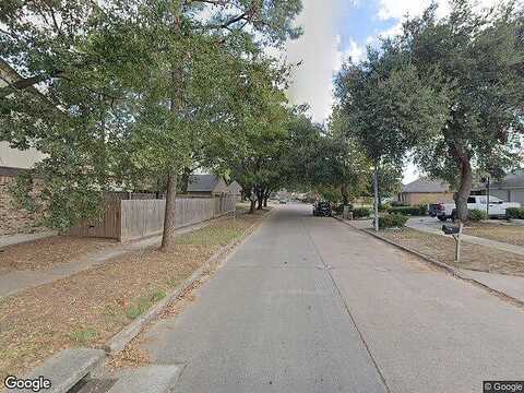 Inwood Hills Ln, Houston, TX 77088