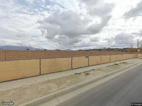 Daffodil Ln, San Jacinto, CA 92583