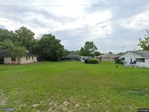 Shiprock Ave, Spring Hill, FL 34608