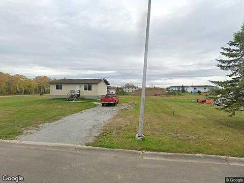 Garfield St Se, Warroad, MN 56763