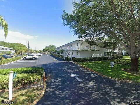 Westwood Ave, Tequesta, FL 33469