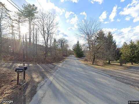 Bowen T-321 Road, Moscow, PA 18444