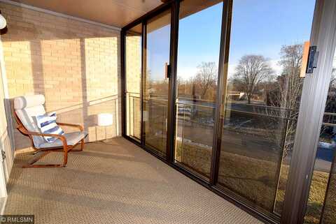 Brookside Court, Edina, MN 55436