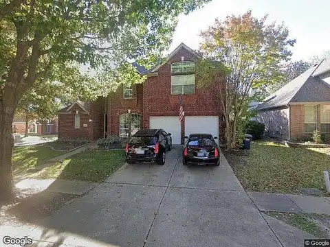 Sandstone Dr, McKinney, TX 75071