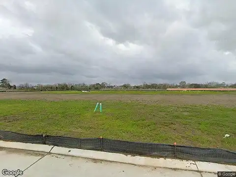 Bay Laurel Ct, Alvin, TX 77511