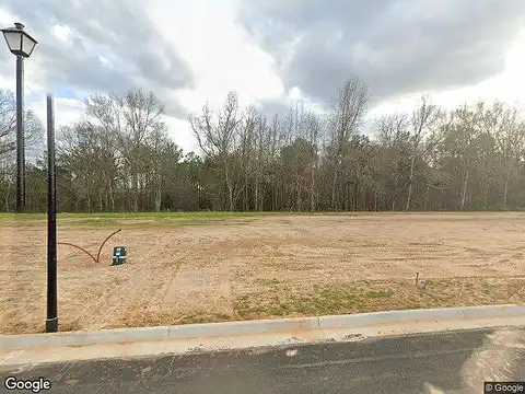 Locklear Ln, Tyler, TX 75703