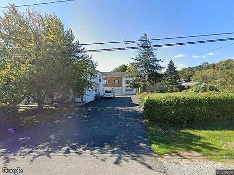 Edgewood Ave, Aliquippa, PA 15001