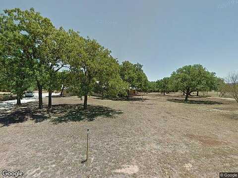 Orchard Park Blvd, Bigfoot, TX 78005