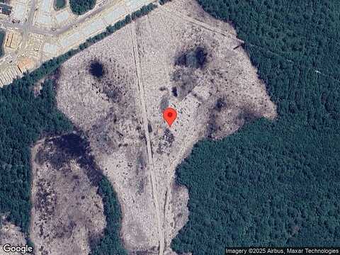 Bottlebrush Dr, Bloomingdale, GA 31302