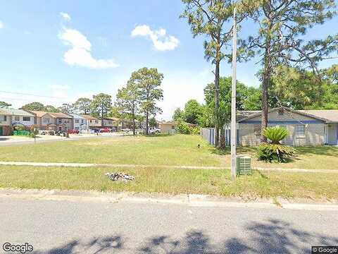Rio Grande Cir, Pensacola, FL 32505