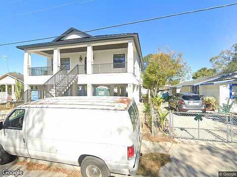 E Cedar St, Tarpon Springs, FL 34689