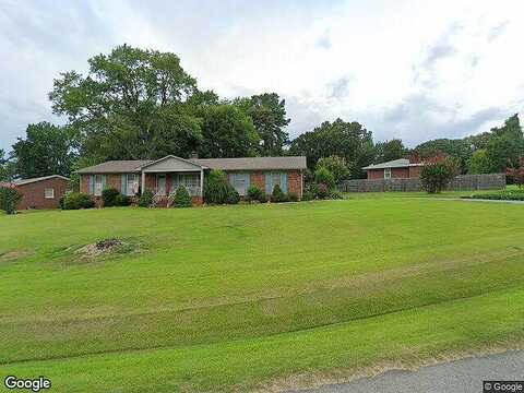 White Oak Dr, South Boston, VA 24592
