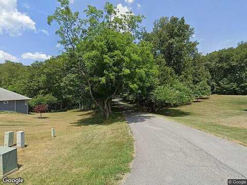 Camelot Dr, Moneta, VA 24121