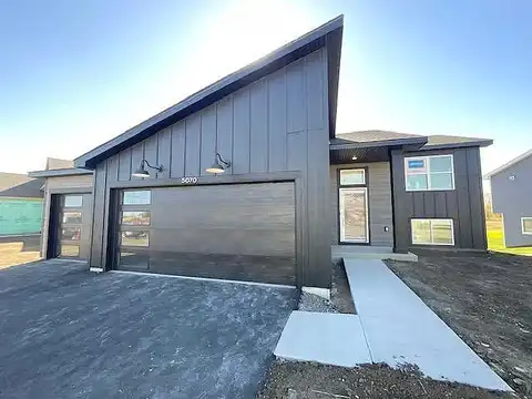87Th Street, Monticello, MN 55362