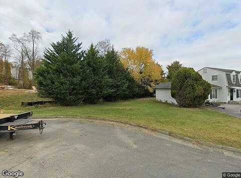 Chesley St, Radford, VA 24141