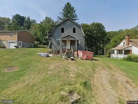 Milltown Rd, New Kensington, PA 15068