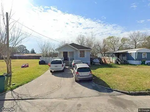 Holly Ave, Pasadena, TX 77502