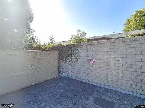 Saint John Rd Apt 29L, Seal Beach, CA 90740