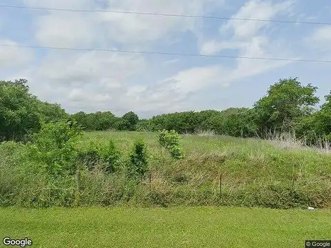 East Gate Villas Dr, Willis, TX 77318