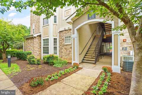 Sunset View Terrace Se, Leesburg, VA 20175