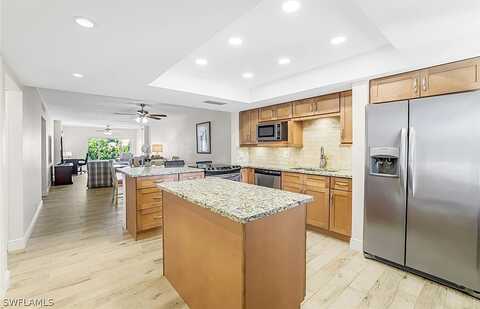 Winkler Avenue, Fort Myers, FL 33901