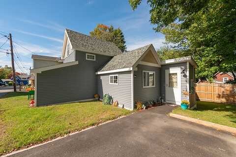 Myrtle, STERLING, MA 01564