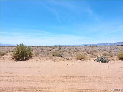 Lot B3 W Bolsa Dr, Golden Valley, AZ 86413