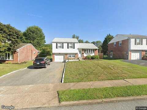 Melvin, BROOKHAVEN, PA 19015