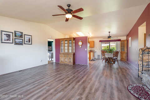 Hondo, DEWEY, AZ 86327