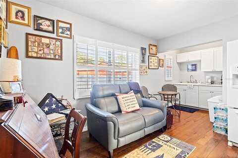 Redington, REDINGTON BEACH, FL 33708