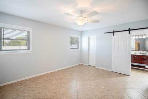 54Th, SAINT PETERSBURG, FL 33703