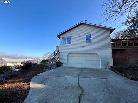 16Th, THE DALLES, OR 97058