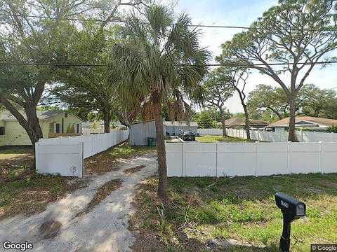 71St, SAINT PETERSBURG, FL 33709