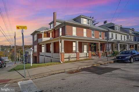 Gay, RED LION, PA 17356