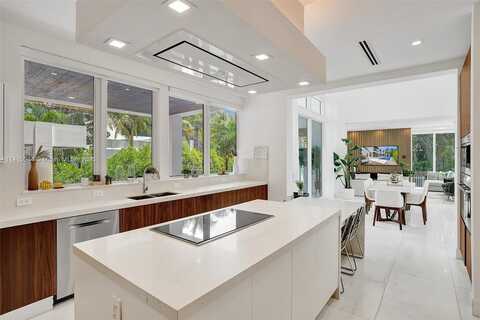 Buttonwood, KEY BISCAYNE, FL 33149