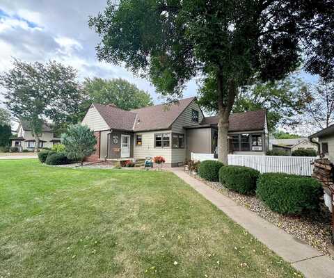 Kinnickinnic, PRESCOTT, WI 54021