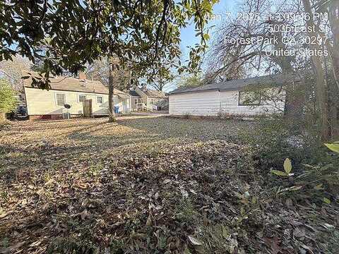 East, FOREST PARK, GA 30297