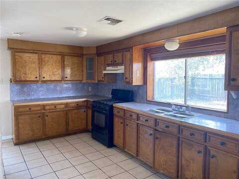Winchester, ROBSTOWN, TX 78380