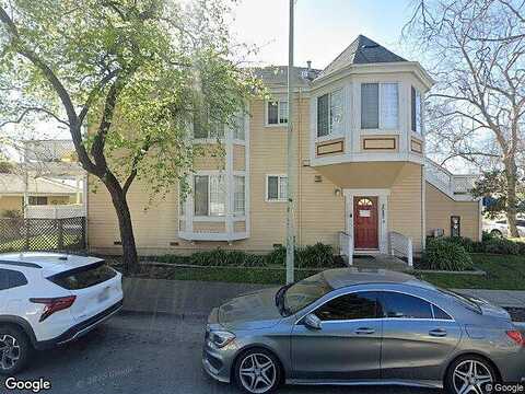 Market, OAKLAND, CA 94607