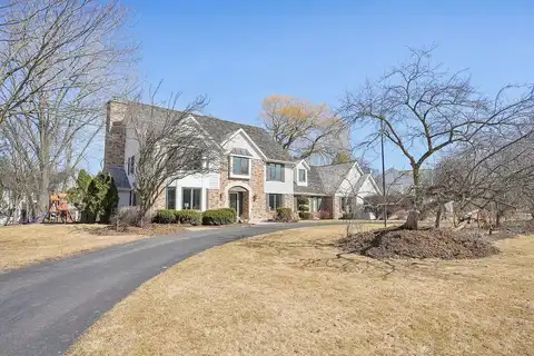 Bartlett, BROOKFIELD, WI 53045