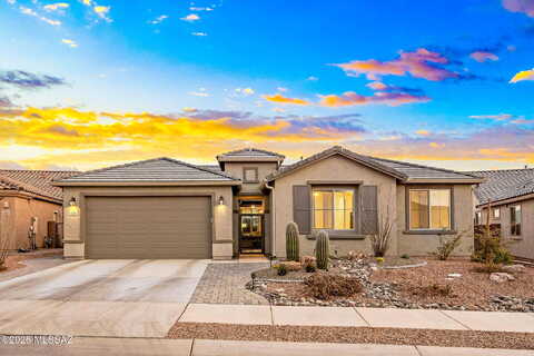 Expedition, TUCSON, AZ 85747