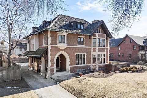 Shepard, MILWAUKEE, WI 53211