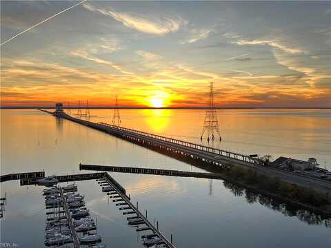 River, NEWPORT NEWS, VA 23607