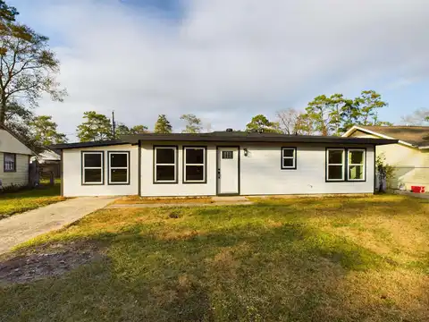 Landry, BEAUMONT, TX 77708